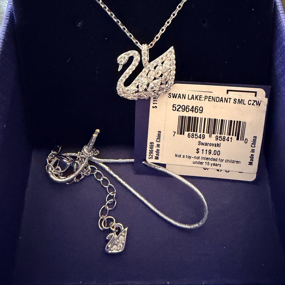 Swarovski Crystal Swan Necklace